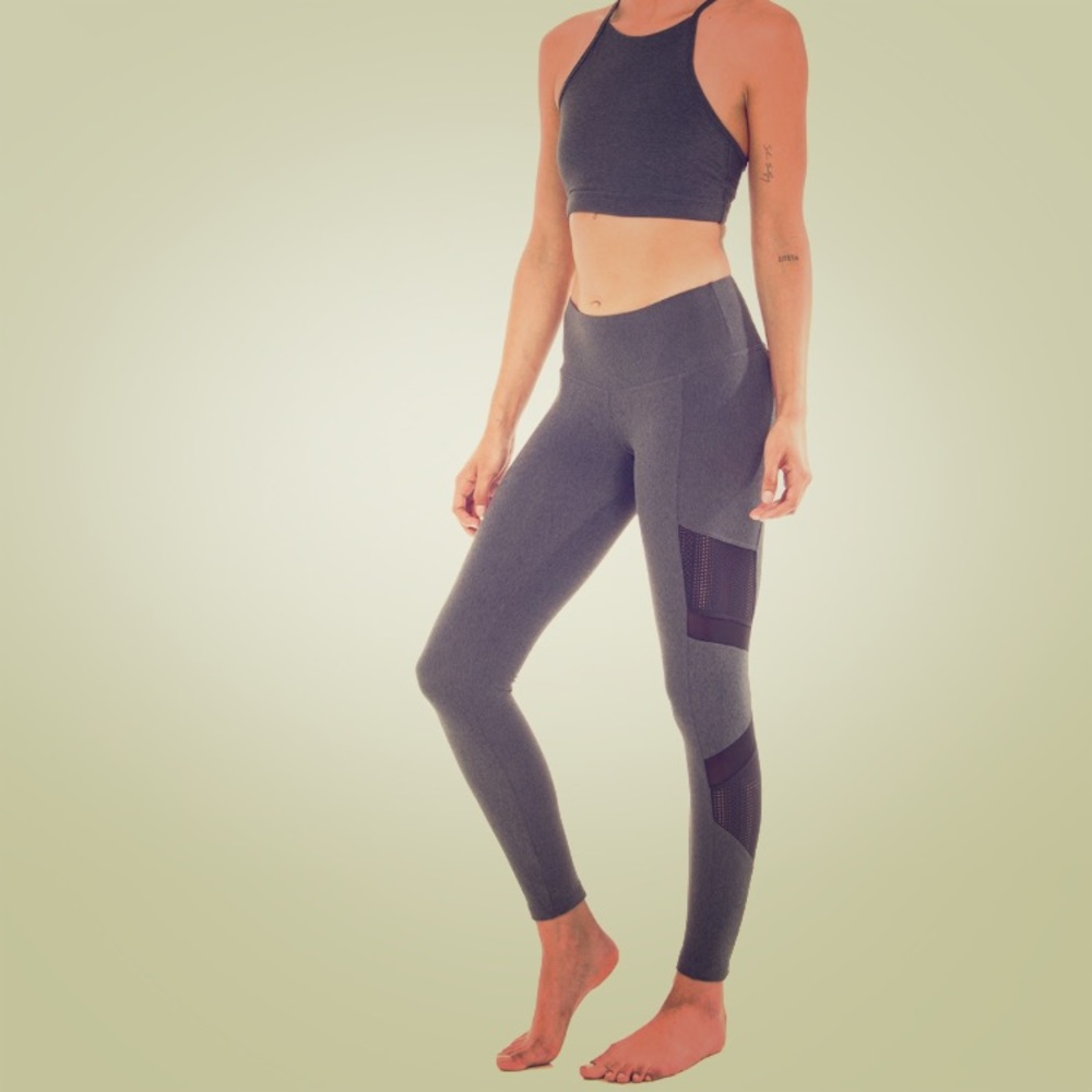 strut this gray mesh legging